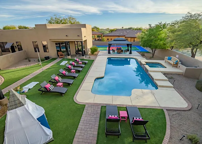 Midnight At The Oasis Scottsdale