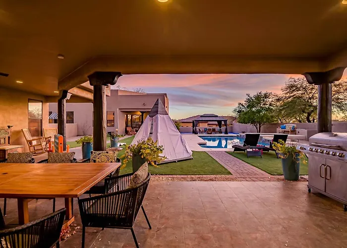 Midnight At The Oasis * Scottsdale