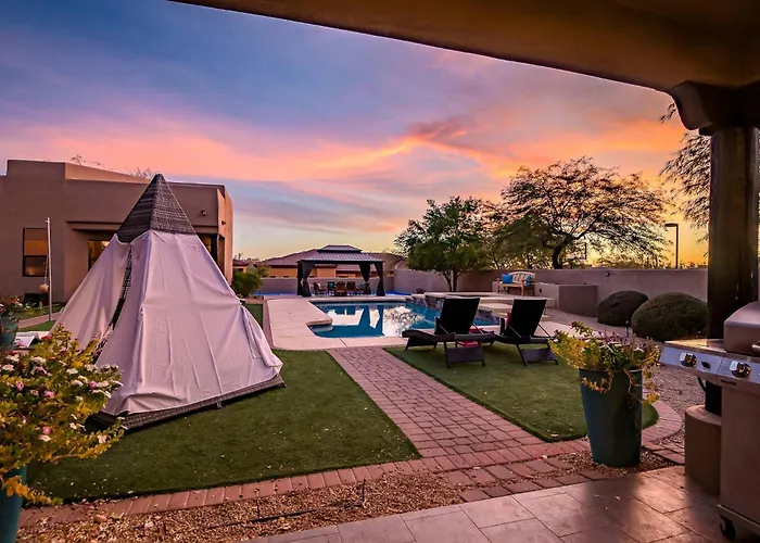 Holiday home Midnight At The Oasis *